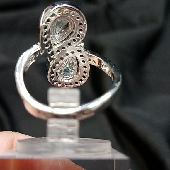 MOISSANITE twin Pear cut Ring - Picture 5 of 7